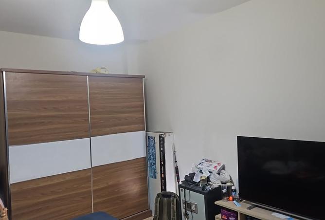 99804348 - Property Image 3