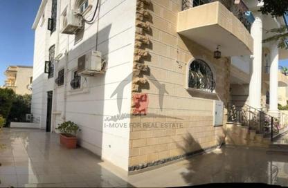 Villa - 7 Bedrooms - 7+ Bathrooms for sale in Al Yasmin St. - 2nd District - 6 October City - Giza