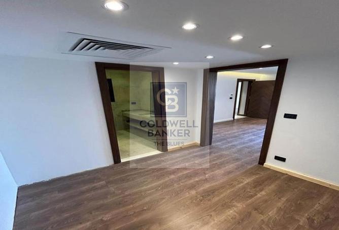 76231410 - Property Image 3