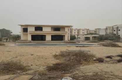 Villa - 4 Bedrooms - 4 Bathrooms for sale in Shorouk City - Cairo