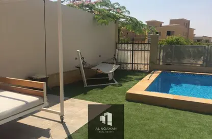 فيلا - 8 غرف نوم - 7 حمامات للبيع في رويال ميدوز - كمبوندات الشيخ زايد - الشيخ زايد - الجيزة