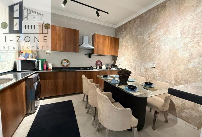 81312784 - Property Image 3