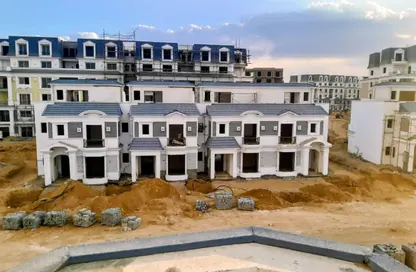 Townhouse - 3 Bedrooms - 3 Bathrooms for sale in Mountain View 1.1 - 5th Settlement Compounds - The 5th Settlement - New Cairo City - Cairo