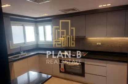 شقة - 3 غرف نوم - 3 حمامات للايجار في نيو جيزة - طريق مصر اسكندرية الصحراوي - مدينة 6 أكتوبر - الجيزة