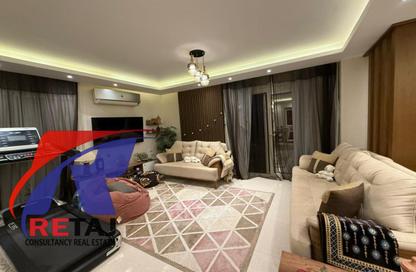 Apartment - 3 Bedrooms - 3 Bathrooms for sale in Mohamed Youssef Moussa St. - 1st Zone - Nasr City - Cairo