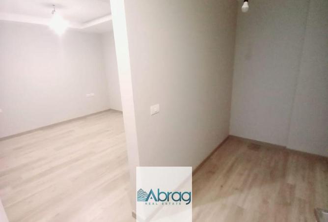 91573848 - صورة العقار 3