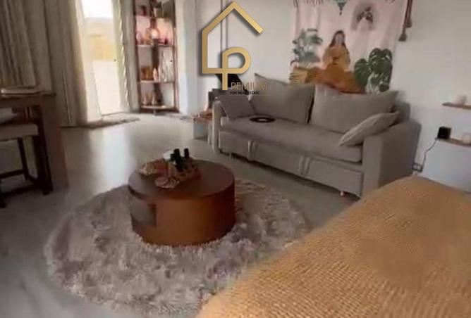81575971 - Property Image 2