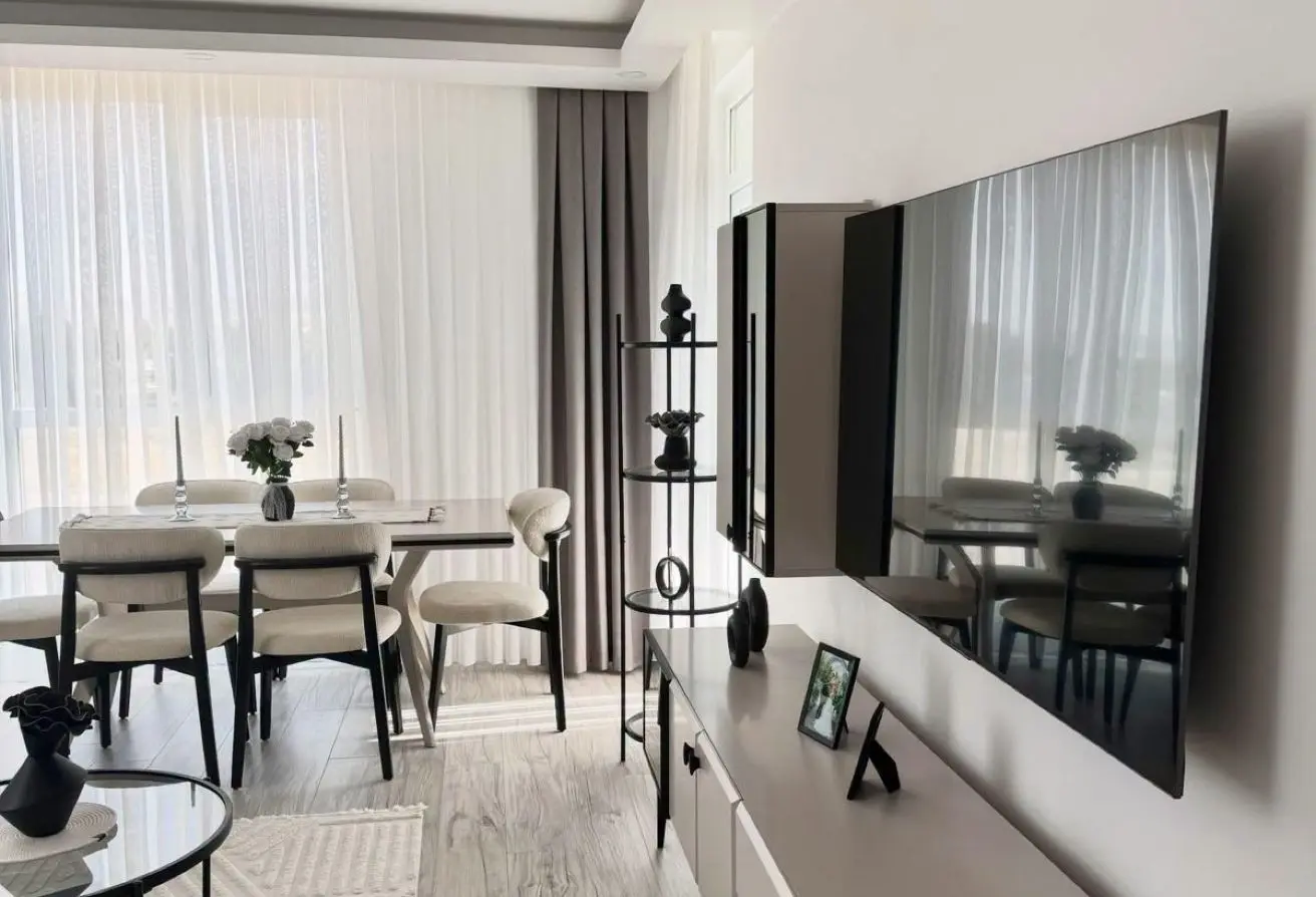 96861649 - Property Main Image