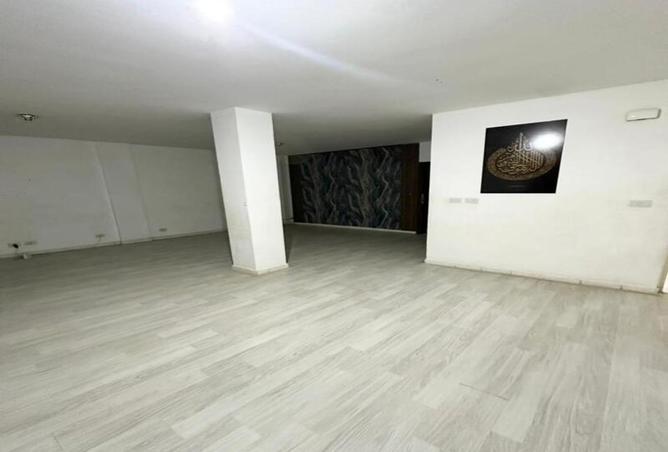 71392107 - Property Main Image