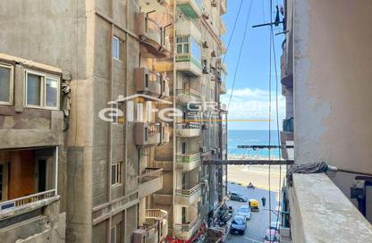 شقة - 2 غرف نوم - 2 حمامات للبيع في ميامي - حي اول المنتزة - الاسكندرية