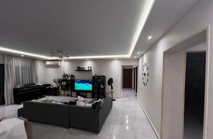 Apartment - 3 Bedrooms - 3 Bathrooms for sale in Al Khamayel city - Sheikh Zayed Compounds - Sheikh Zayed City - Giza