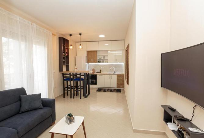 62895373 - Property Main Image