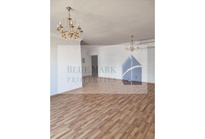 8405252 - Property Image 3