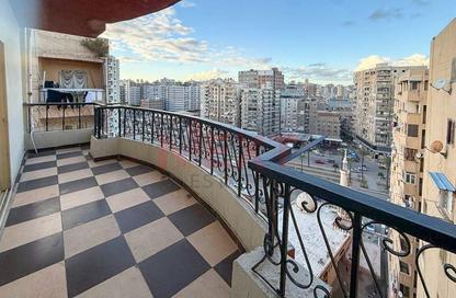 Apartment - 3 Bedrooms - 1 Bathroom for sale in Mostafa Kamel St. - Seyouf - Hay Awal El Montazah - Alexandria