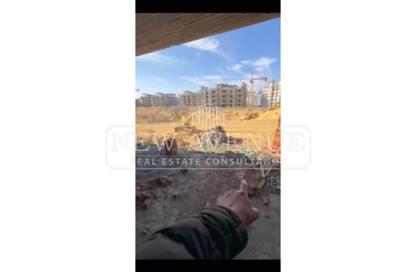 Apartment - 2 Bedrooms - 3 Bathrooms for sale in Lake View Residence 2 - 5th Settlement Compounds - The 5th Settlement - New Cairo City - Cairo