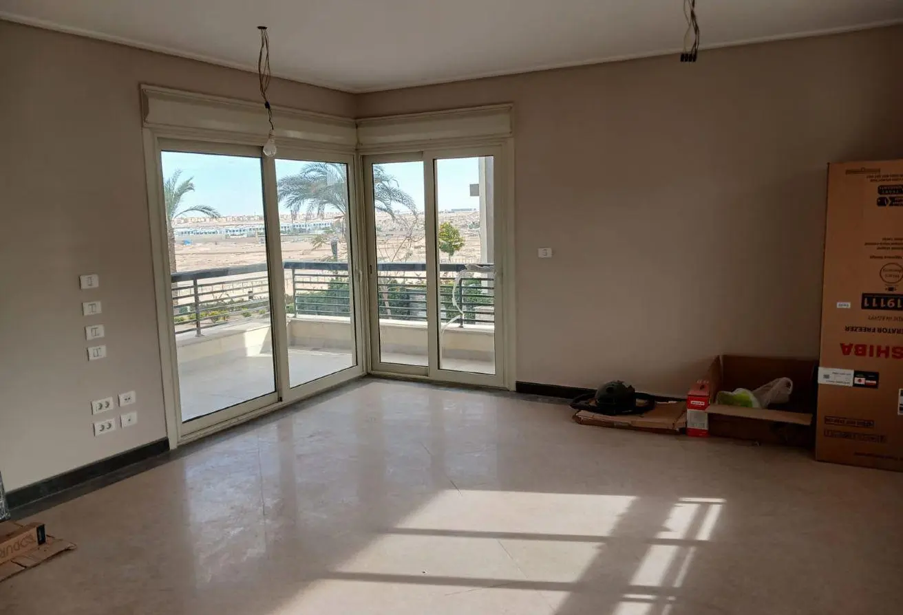 73764338 - Property Main Image