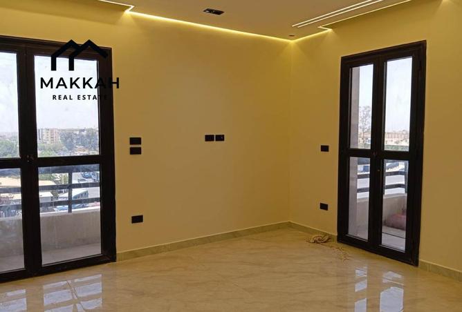 8668397 - Property Image 3