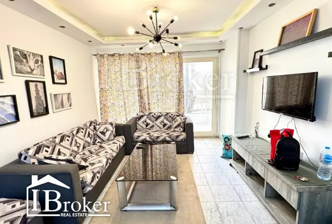 121136028 - Property Image 2