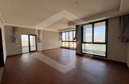 Apartment - 4 Bedrooms - 4 Bathrooms for sale in Aeon - 6 October Compounds - 6 October City - Giza