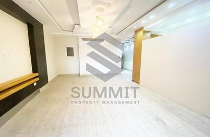 Office Space - Studio - 2 Bathrooms for rent in One Ninety Mall - South Teseen St. - The 5th Settlement - New Cairo City - Cairo