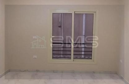 شقة - 3 - 3 للايجار في غرب الجولف - كمبوندات القطامية - القطامية - مدينة القاهرة الجديدة - القاهرة