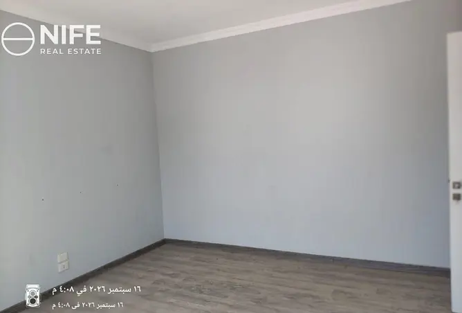 117527435 - Property Image 3