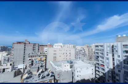 Apartment - 3 Bedrooms - 1 Bathroom for sale in Abd Al Fattah El Taweel St. - Fleming - Hay Sharq - Alexandria
