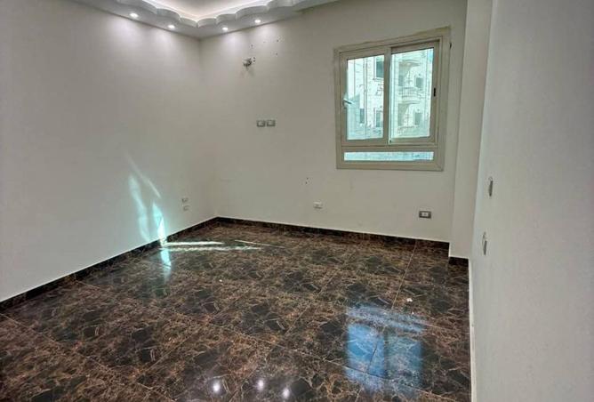 8516021 - Property Image 2