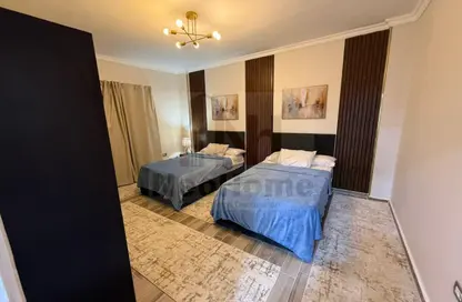 شقة - 3 غرف نوم - 3 حمامات للايجار في مدينة وصال - كمبوندات الشروق - مدينة الشروق - القاهرة