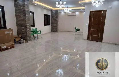 Apartment - 4 Bedrooms - 3 Bathrooms for rent in Mohamed Naguib Axis - Abou El Houl - New Cairo City - Cairo