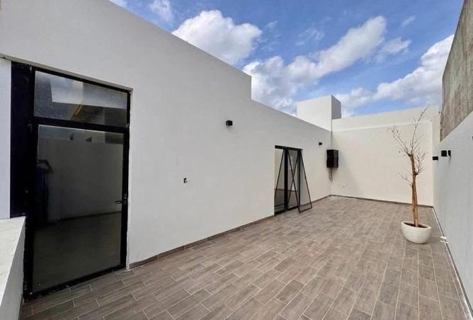 8442465 - Property Image 3