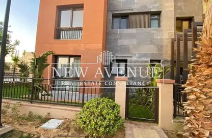 Townhouse - 4 Bedrooms - 3 Bathrooms for sale in District 5 - 5th Settlement Compounds - The 5th Settlement - New Cairo City - Cairo