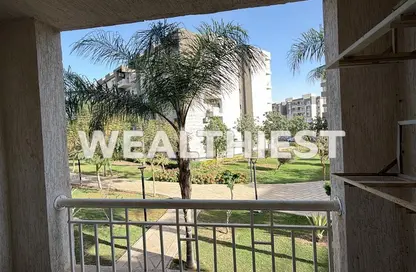 شقة - 4 غرف نوم - 3 حمامات للبيع في B12 - مدينتي - القاهرة