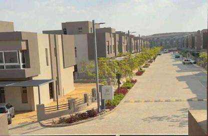 Villa - 3 Bedrooms - 4 Bathrooms for sale in Al Rabwa - Sheikh Zayed Compounds - Sheikh Zayed City - Giza Villa - 3 Bedrooms - 4 Bathrooms for sale in Al Rabwa - Sheikh Zayed Compounds - Sheikh Zayed City - Giza