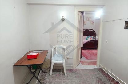 Apartment - 3 Bedrooms - 2 Bathrooms for sale in Moharam Bek St. - Moharam Bek - Hay Wasat - Alexandria