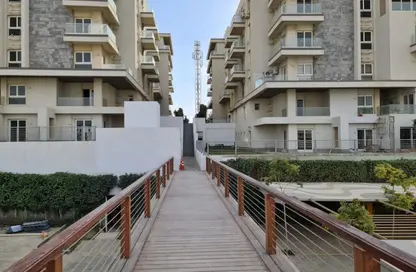 Apartment - 2 Bedrooms - 2 Bathrooms for sale in Mountain View iCity - 5th Settlement Compounds - The 5th Settlement - New Cairo City - Cairo