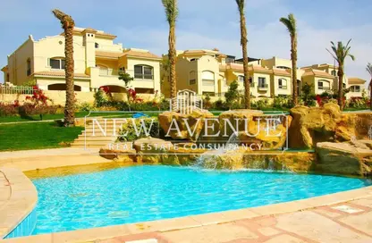 منزل مزدوج - 6 غرف نوم - 7 حمامات للبيع في الباتيو 1 - المستثمرين الشمالية - مدينة القاهرة الجديدة - القاهرة