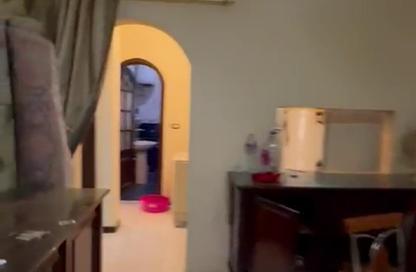 Apartment - 3 Bedrooms - 1 Bathroom for sale in Abou al mahasen al shazli St. - Al Agouza - Giza