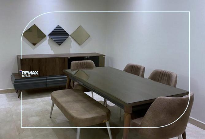 102079456 - Property Image 3