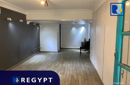 محل تجاري - استوديو - 1 حمام للبيع في سرايات المعادي - حي المعادي - القاهرة