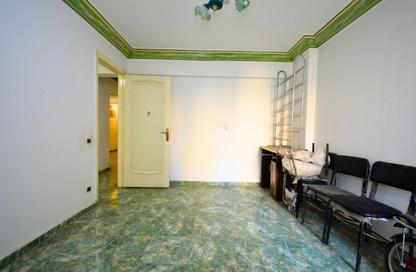 Apartment - 3 Bedrooms - 2 Bathrooms for sale in Smouha - Hay Sharq - Alexandria