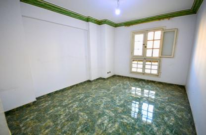 Apartment - 3 Bedrooms - 2 Bathrooms for sale in Smouha - Hay Sharq - Alexandria Apartment - 3 Bedrooms - 2 Bathrooms for sale in Smouha - Hay Sharq - Alexandria