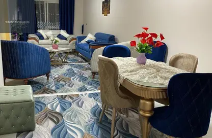 شقة - 3 غرف نوم - 2 حمامات للايجار في شارع حافظ رمضان - المنطقة السادسة - مدينة نصر - القاهرة