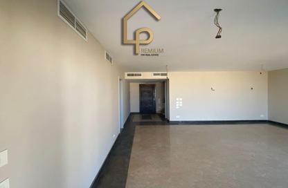 Duplex - 4 Bedrooms - 3 Bathrooms for rent in New Giza - Cairo Alexandria Desert Road - 6 October City - Giza