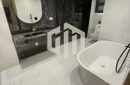 Apartment - 2 Bedrooms - 2 Bathrooms for rent in Azad - 5th Settlement Compounds - The 5th Settlement - New Cairo City - Cairo