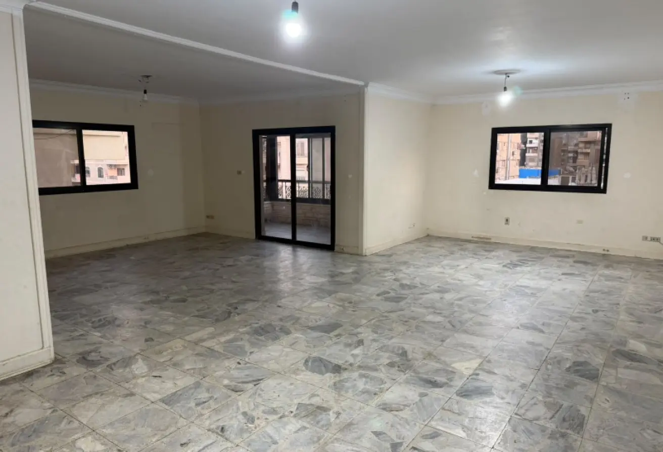 109642309 - Property Main Image
