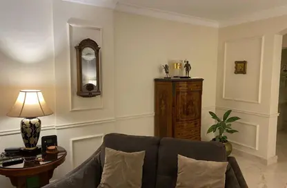 شقة - 3 غرف نوم - 2 حمامات للبيع في جاليريا  مون فالى - المستثمرين الجنوبية - مدينة القاهرة الجديدة - القاهرة