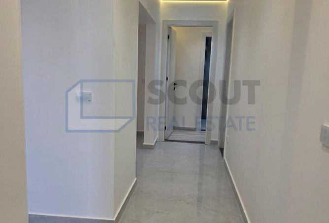 99384399 - Property Image 2