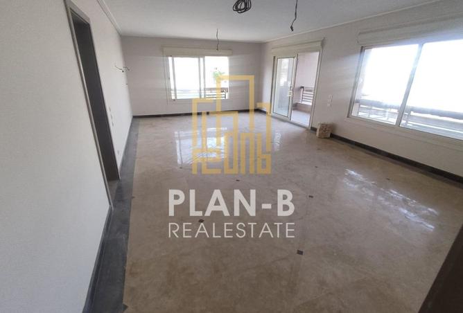 98818091 - Property Image 3