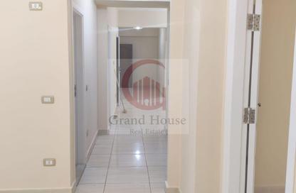 Apartment - 2 Bedrooms - 2 Bathrooms for rent in El Yasmeen 2 - El Yasmeen - New Cairo City - Cairo